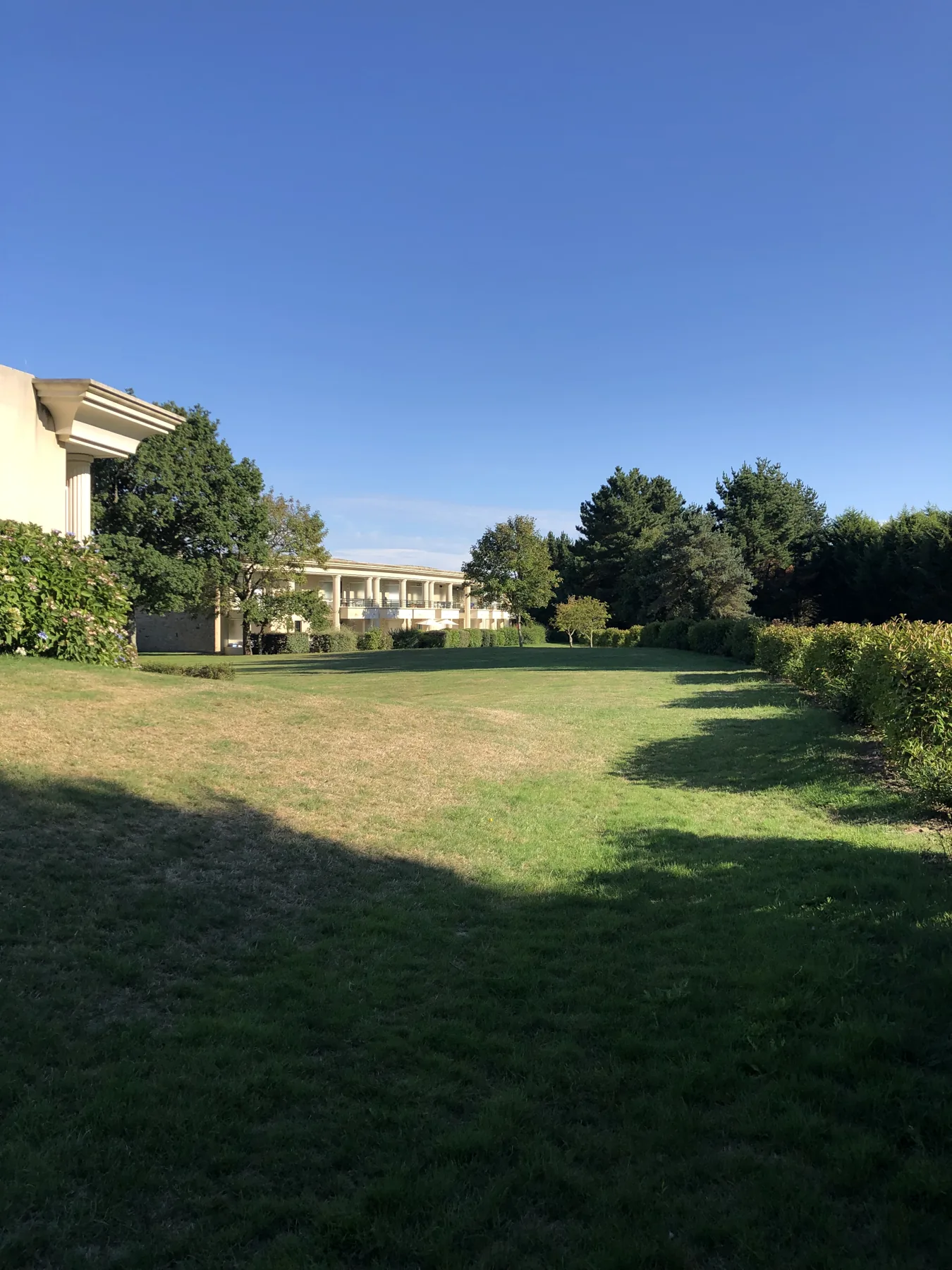 Résidence — jardin